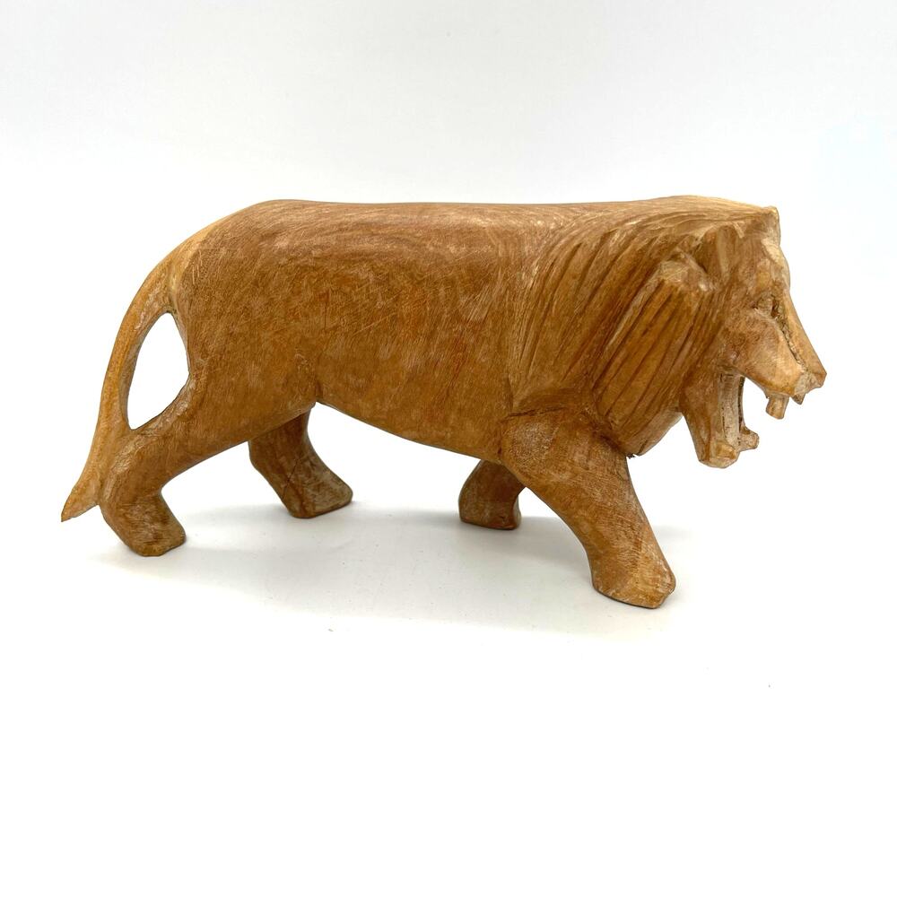 Vintage Hand Carved Wooden Lion Figurine African Wood Sculpture *Chipped Tail